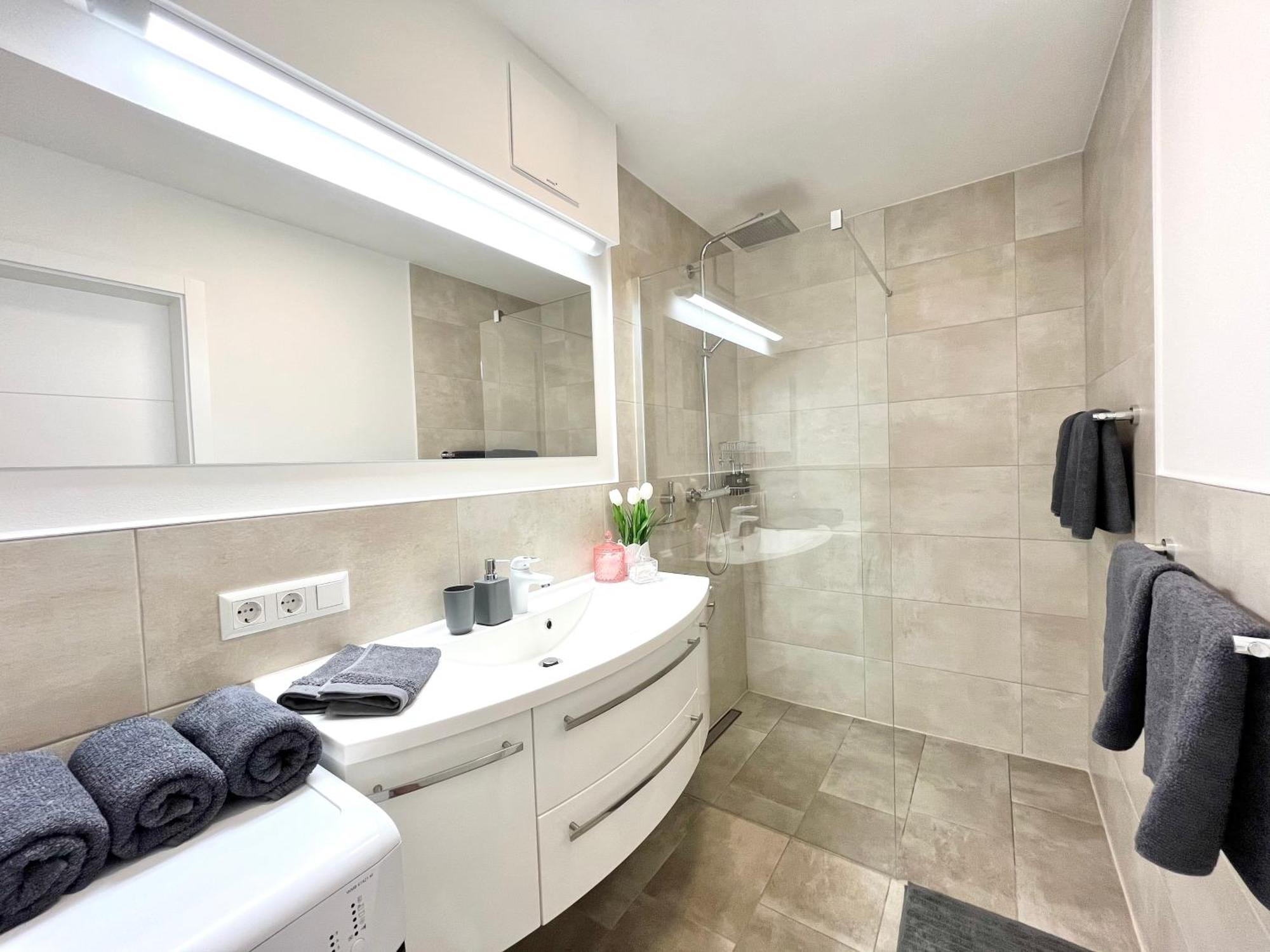 See-Residenz St. Anna - Mit Exklusivem Seezugang Maria Wörth Екстериор снимка